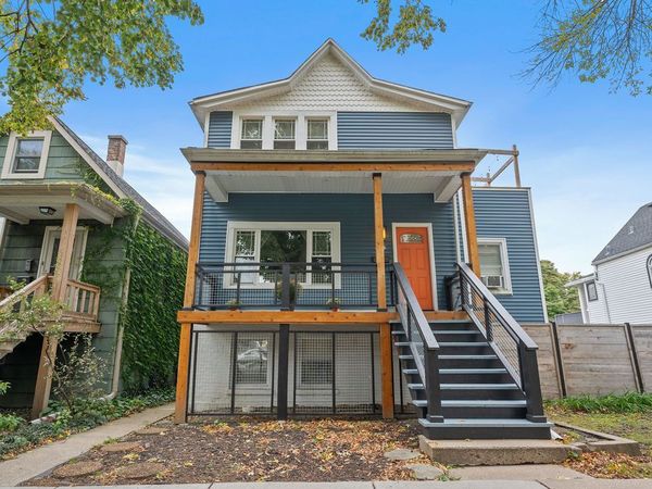 4606 N KELSO Avenue, Chicago, IL 60630