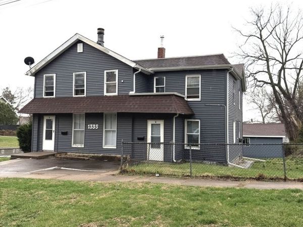 1335 E 9th Street , Davenport, IA 52803