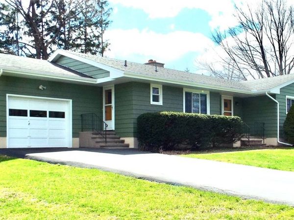 381 Genesee St, Oneida, NY 13421