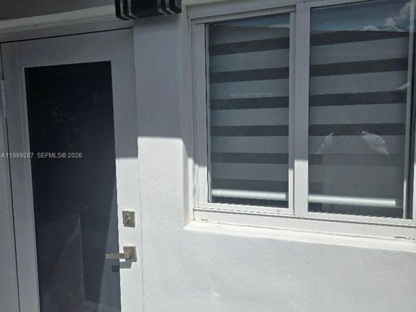 Unit R, Miami, FL 33175