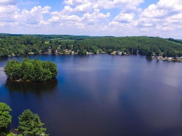 7 Cedar Road, Spencer, MA 01562