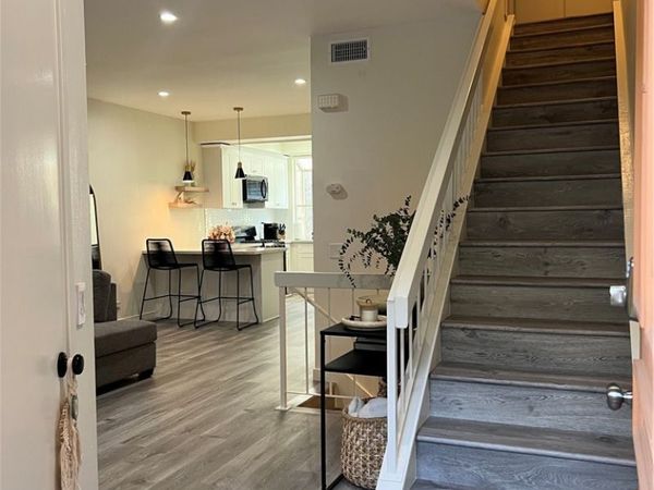 7239 Comstock Avenue , Unit E, Whittier, CA 90602