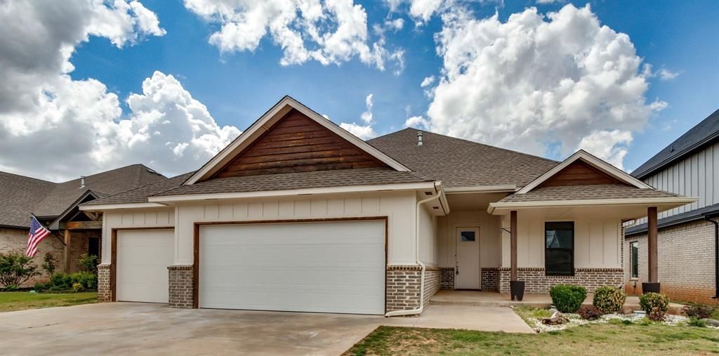 17749 Macarthur Park Road, Edmond, OK 73012 Main Photo