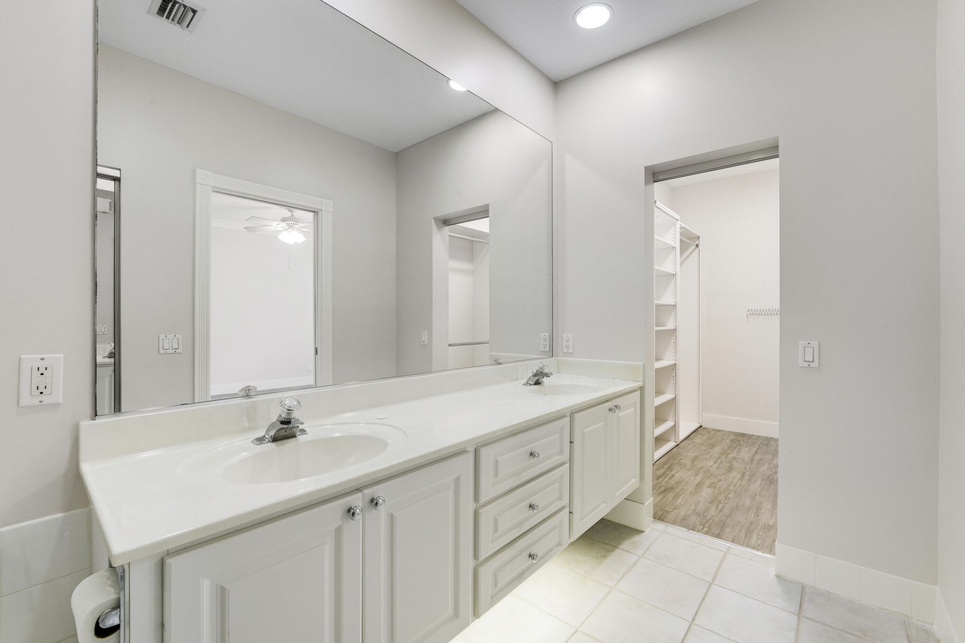 2052 Tarpon Lake Way, West Palm Beach, FL 33411 Photo