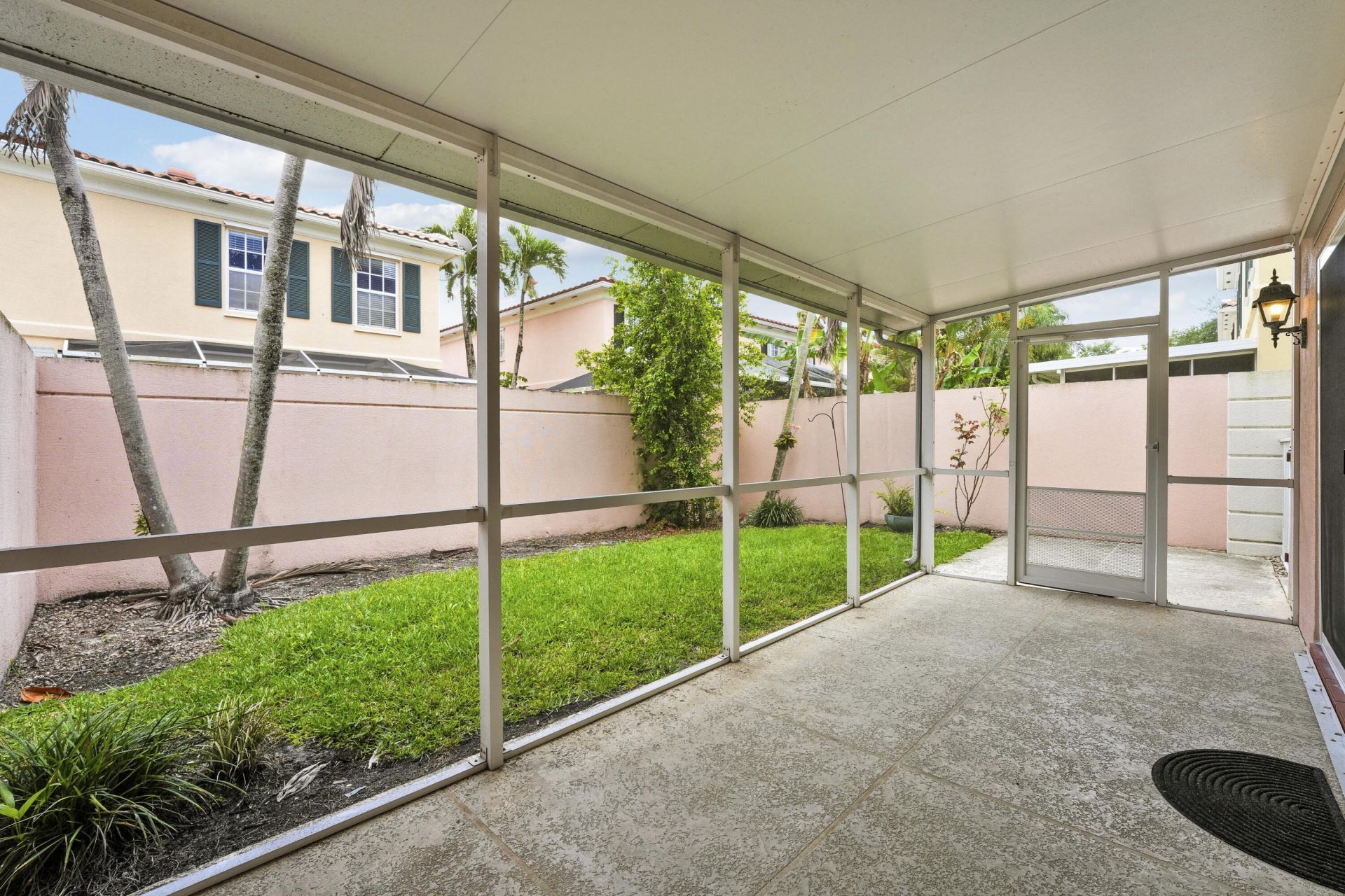 2052 Tarpon Lake Way, West Palm Beach, FL 33411 Photo