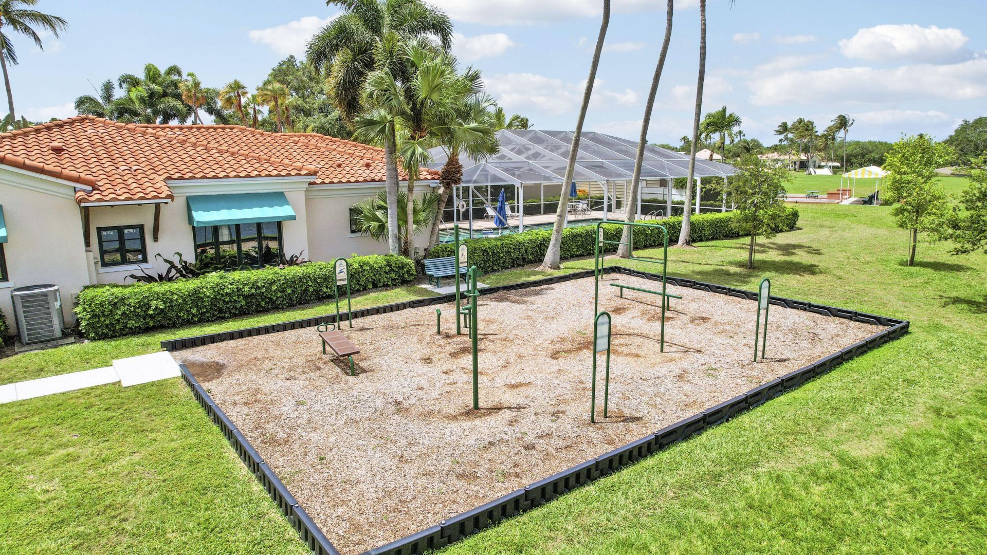 2052 Tarpon Lake Way, West Palm Beach, FL 33411 Photo