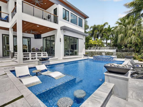 334 Isle Of Capri Drive, Fort Lauderdale, FL 33301