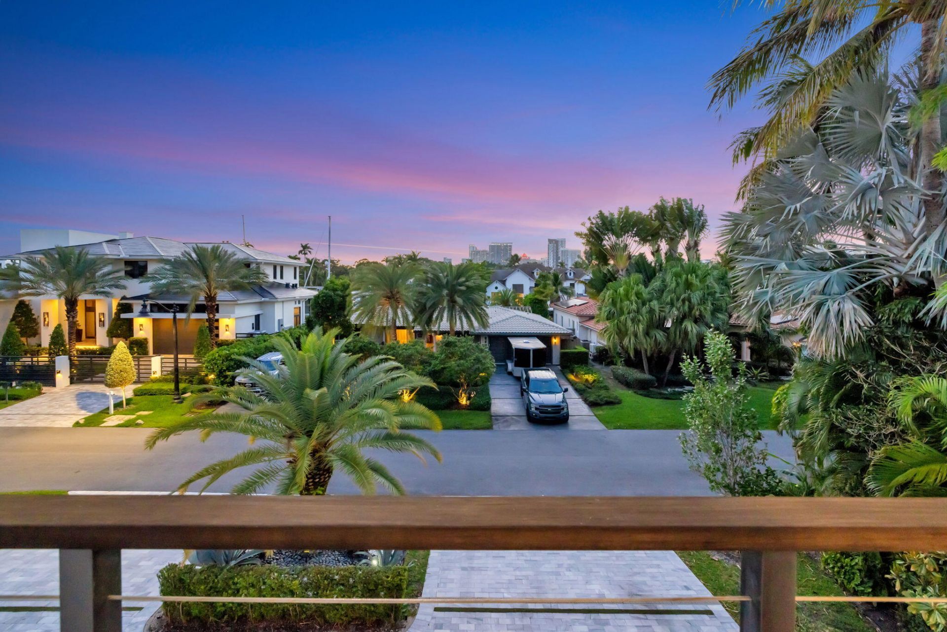 334 Isle Of Capri Drive, Fort Lauderdale, FL 33301 Photo