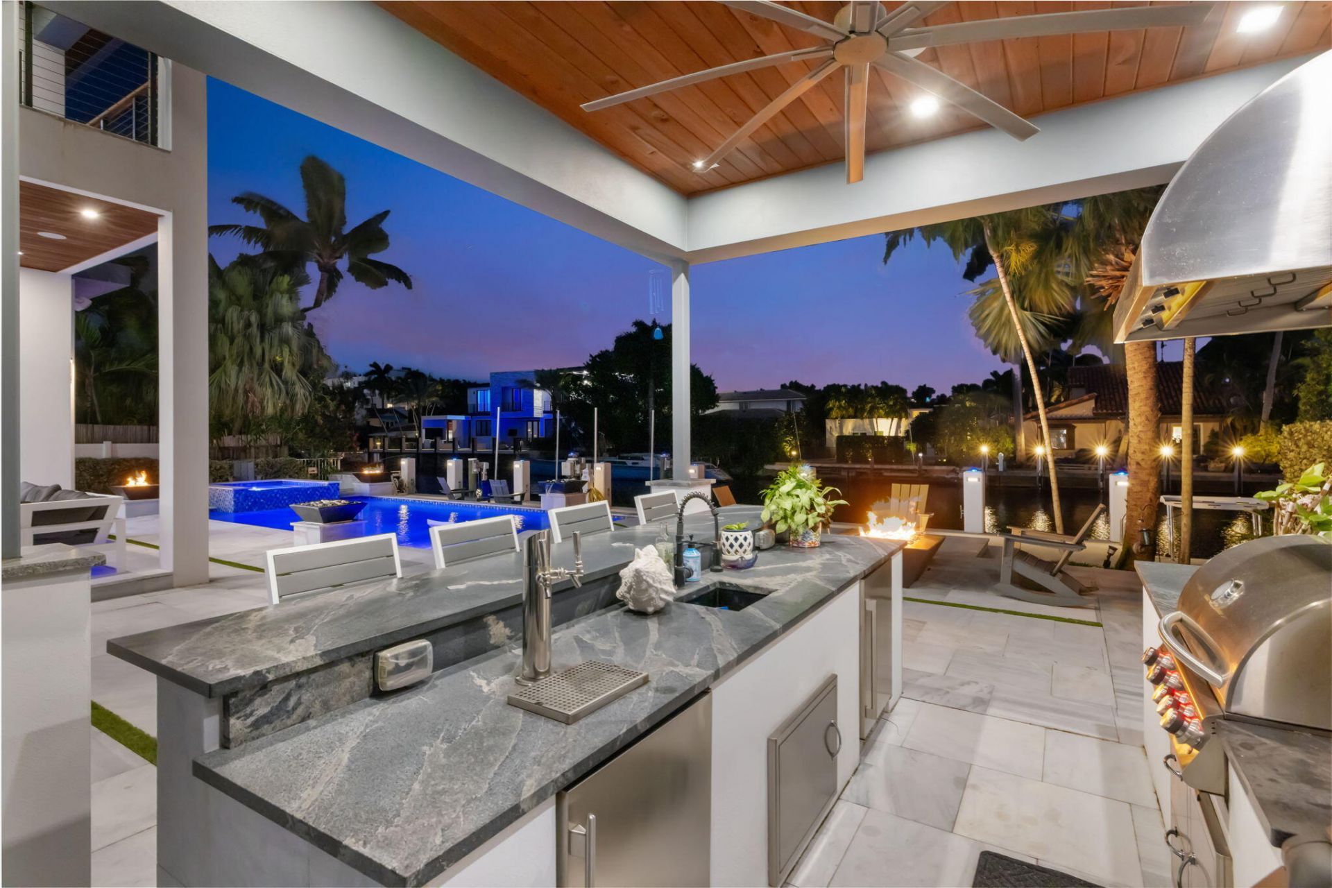 334 Isle Of Capri Drive, Fort Lauderdale, FL 33301 Photo