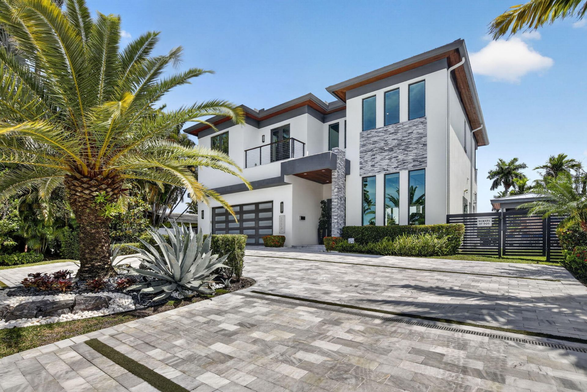334 Isle Of Capri Drive, Fort Lauderdale, FL 33301 Photo