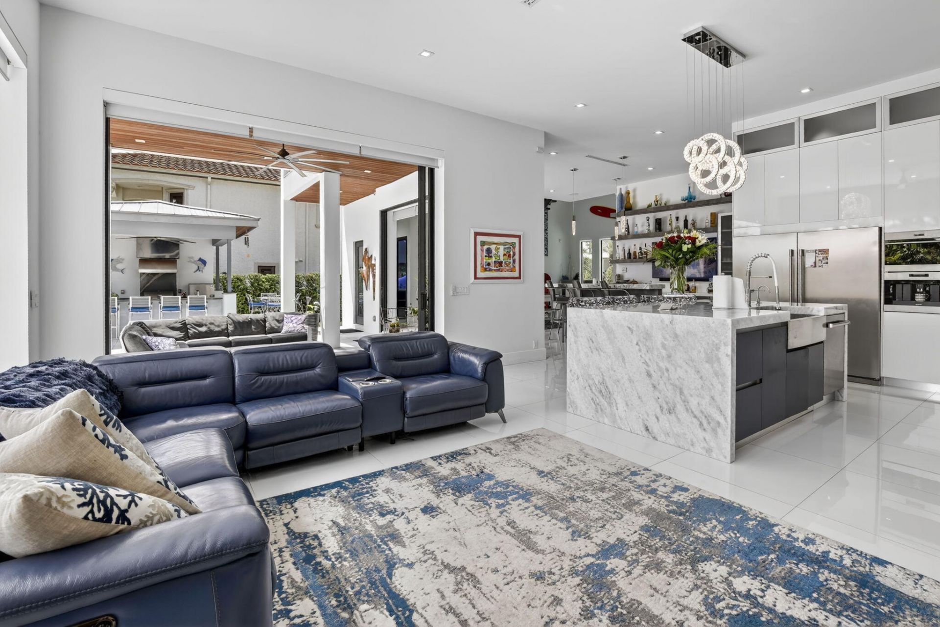 334 Isle Of Capri Drive, Fort Lauderdale, FL 33301 Photo