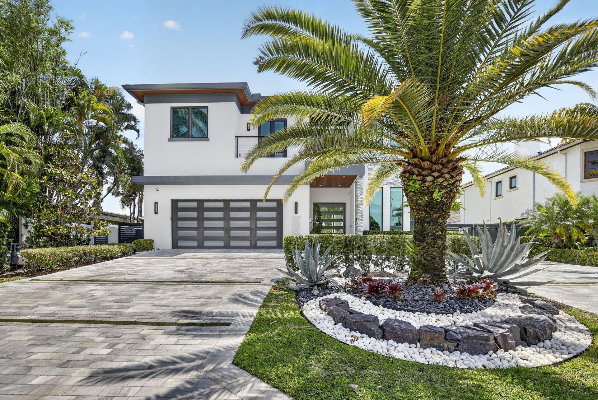 334 Isle Of Capri Drive, Fort Lauderdale, FL 33301 Photo
