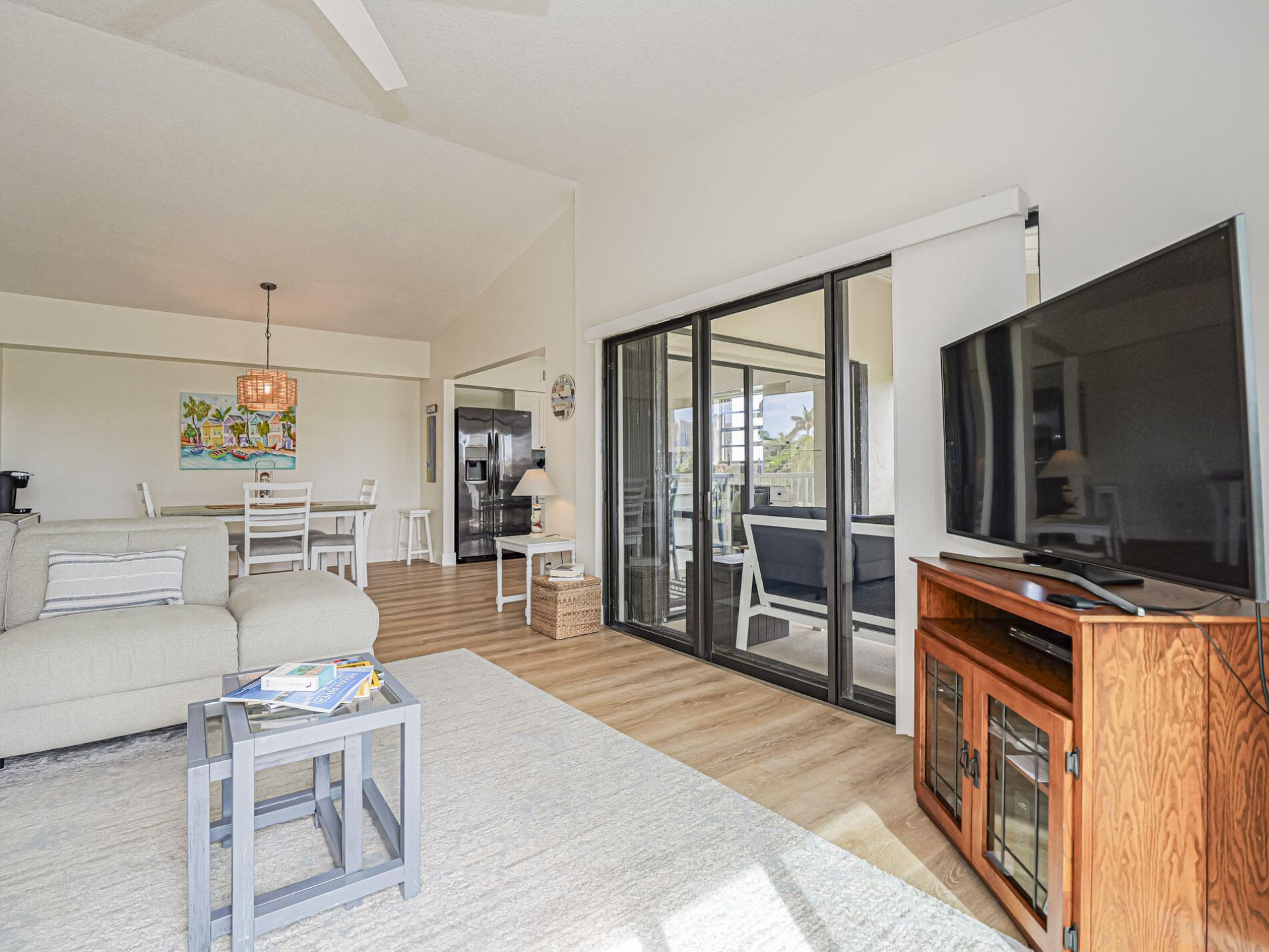 3206 S Lakeview Circle, Unit 1206, Hutchinson Island, FL 34949 Photo