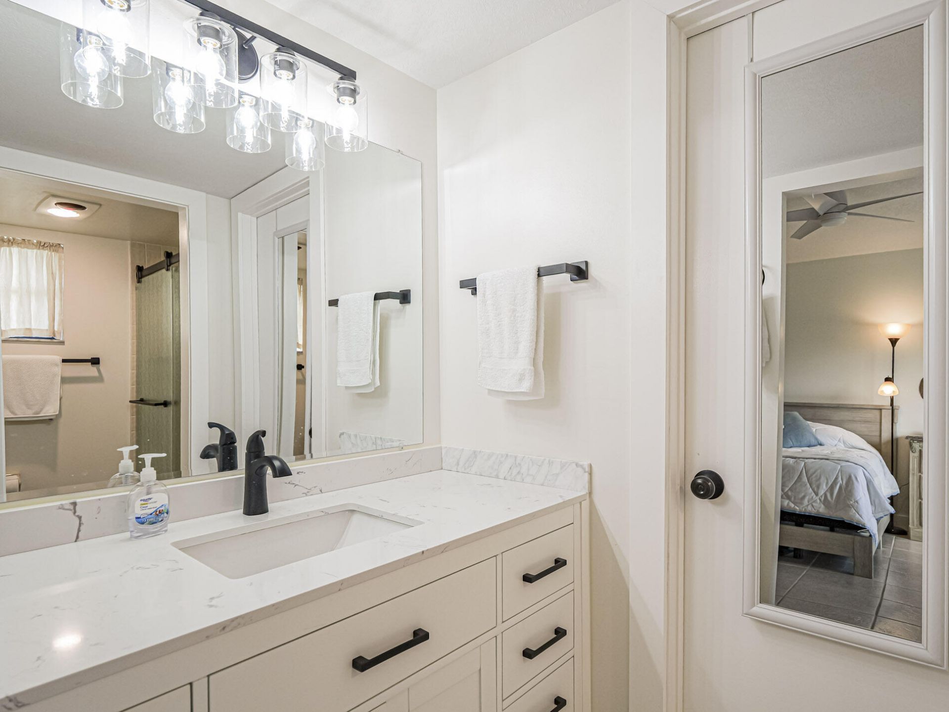 3206 S Lakeview Circle, Unit 1206, Hutchinson Island, FL 34949 Photo