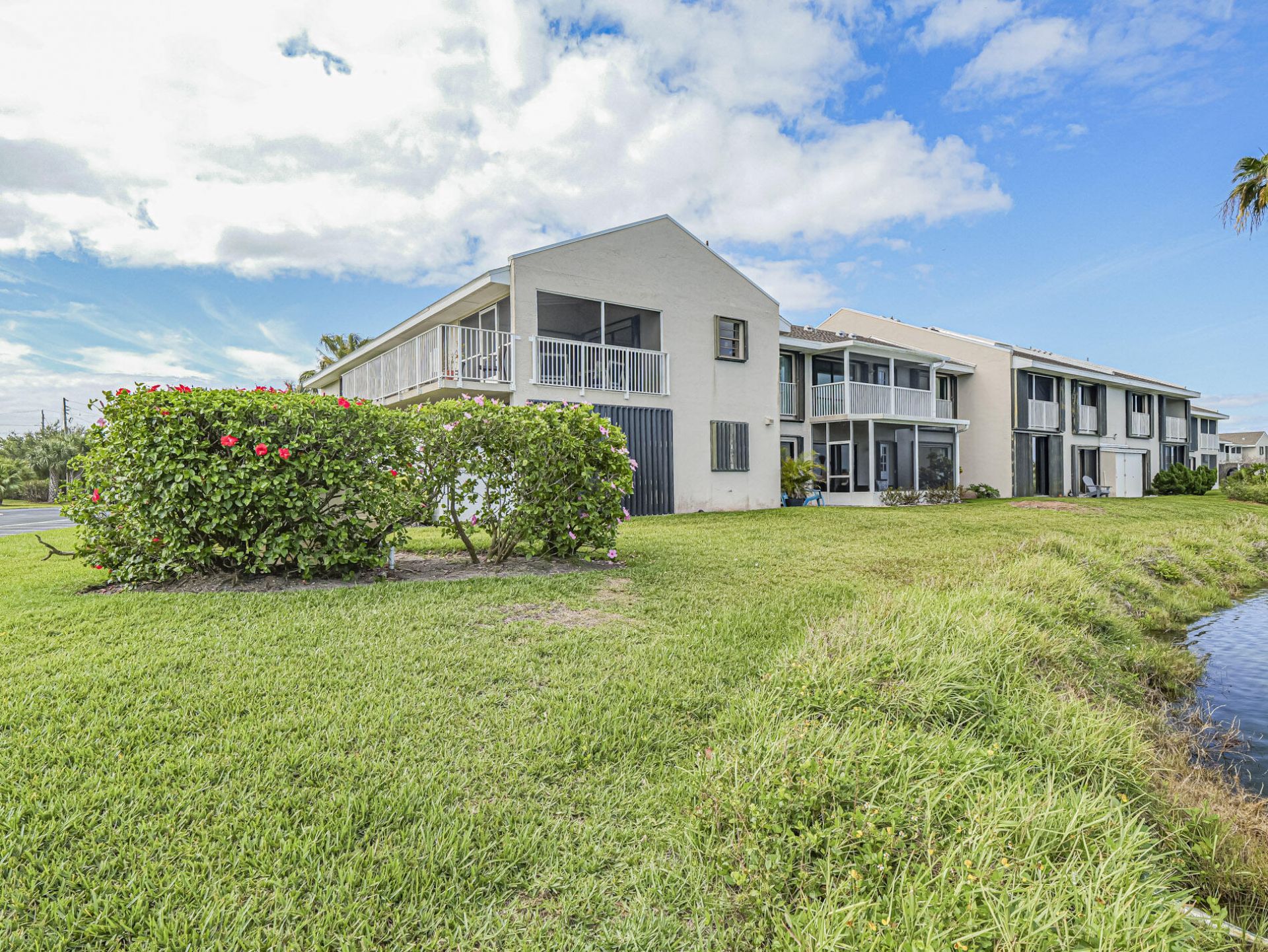 3206 S Lakeview Circle, Unit 1206, Hutchinson Island, FL 34949 Photo