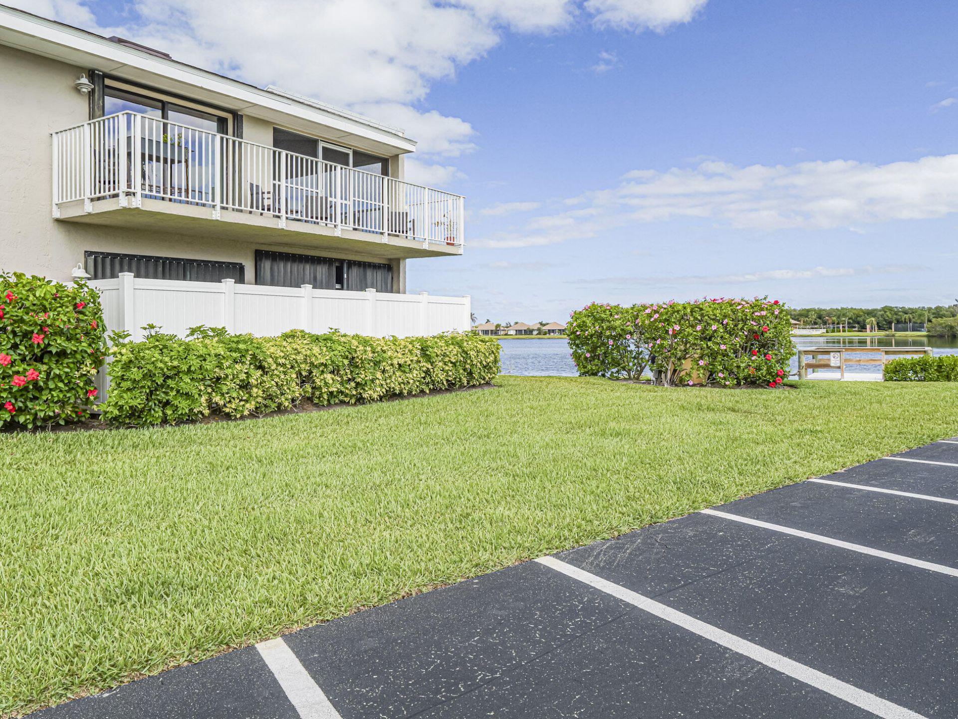 3206 S Lakeview Circle, Unit 1206, Hutchinson Island, FL 34949 Photo