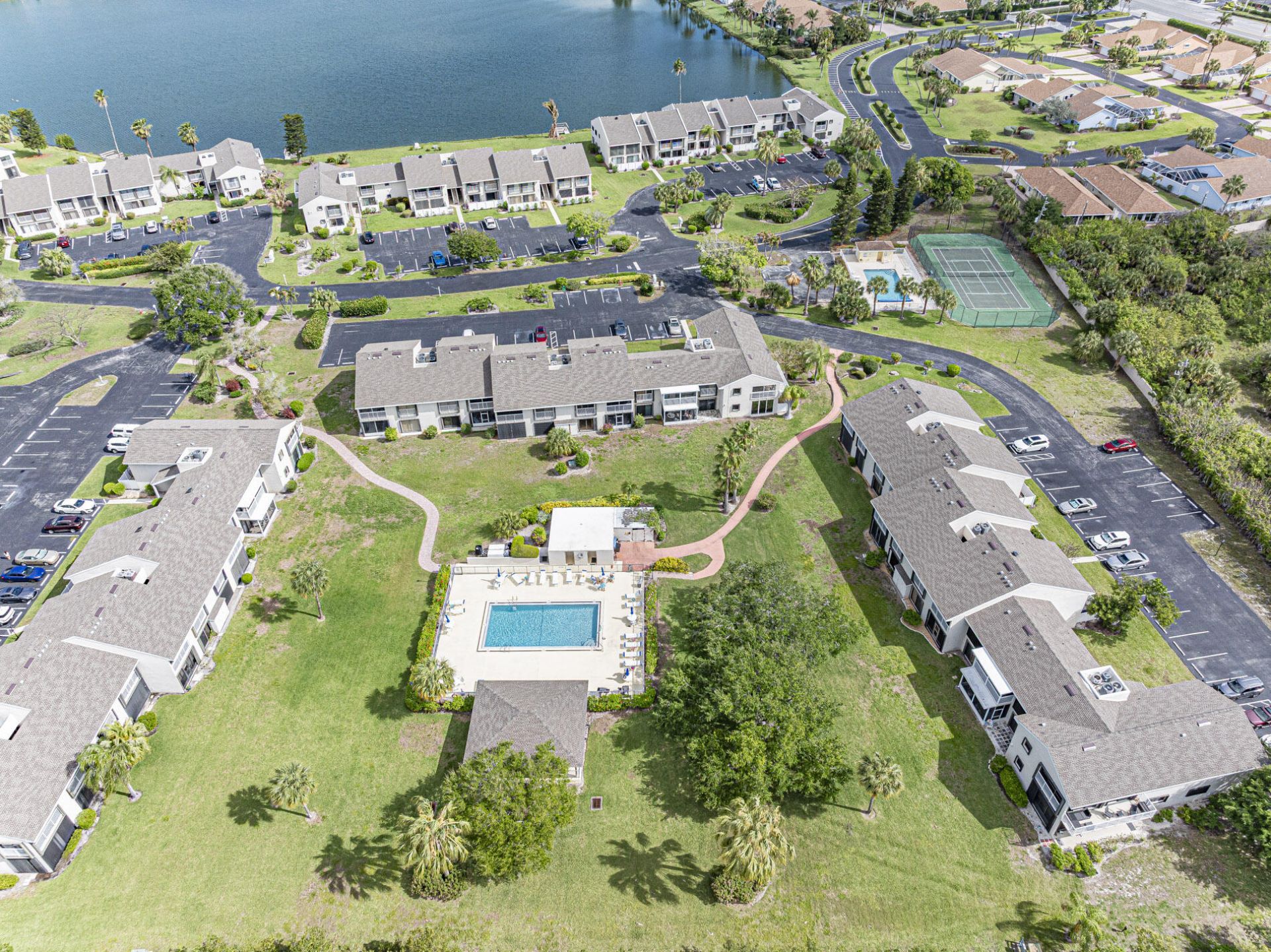3206 S Lakeview Circle, Unit 1206, Hutchinson Island, FL 34949 Photo