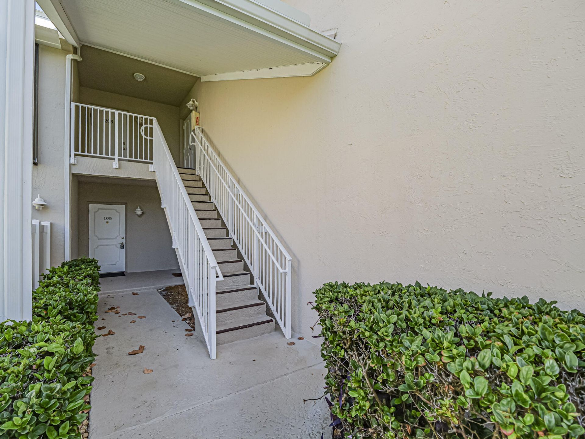 3206 S Lakeview Circle, Unit 1206, Hutchinson Island, FL 34949 Photo