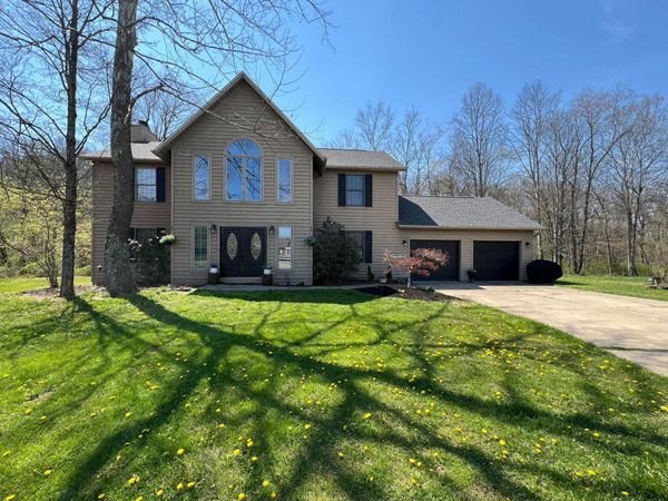 7865 Stone Castle Road , Athens, OH 45701