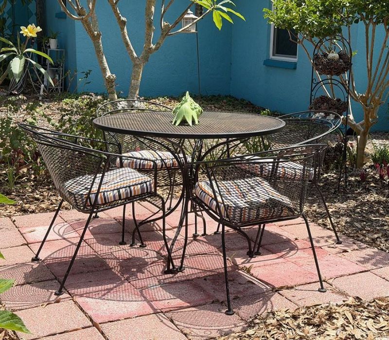 2159 Barcelona Way S, Saint Petersburg, FL 33712 Photo