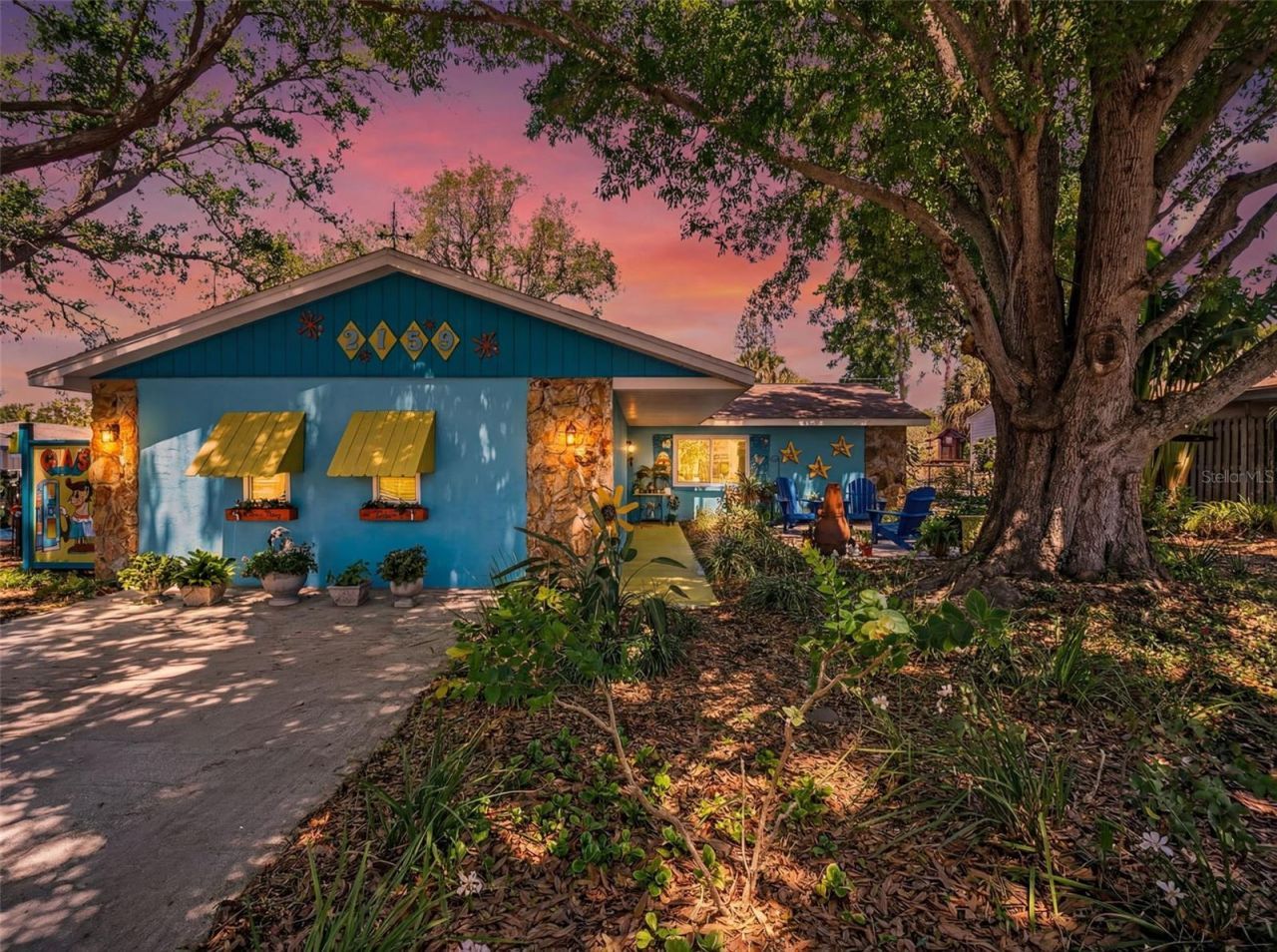 2159 Barcelona Way S, Saint Petersburg, FL 33712 Photo