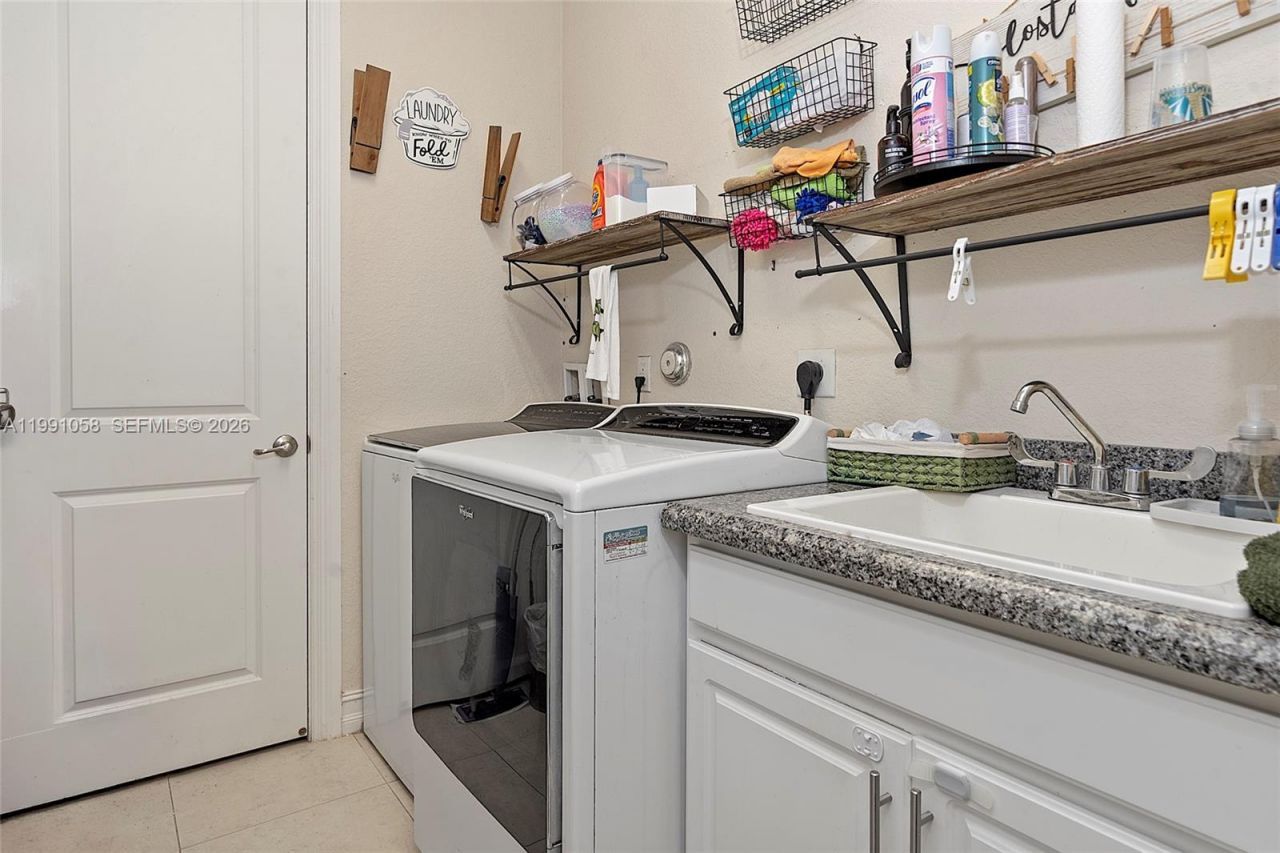 11332 SW 12th St, Pembroke Pines, FL 33025 Photo