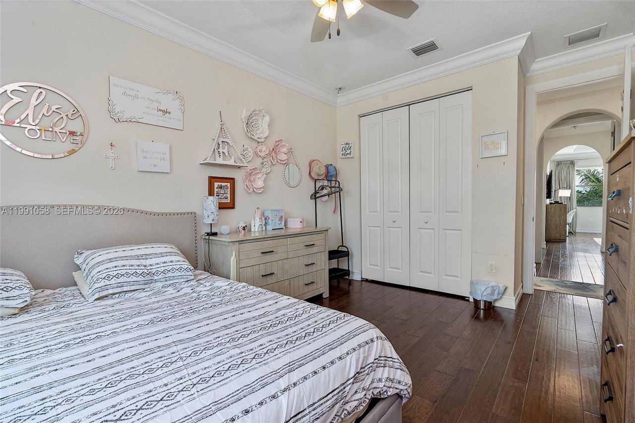 11332 SW 12th St, Pembroke Pines, FL 33025 Photo