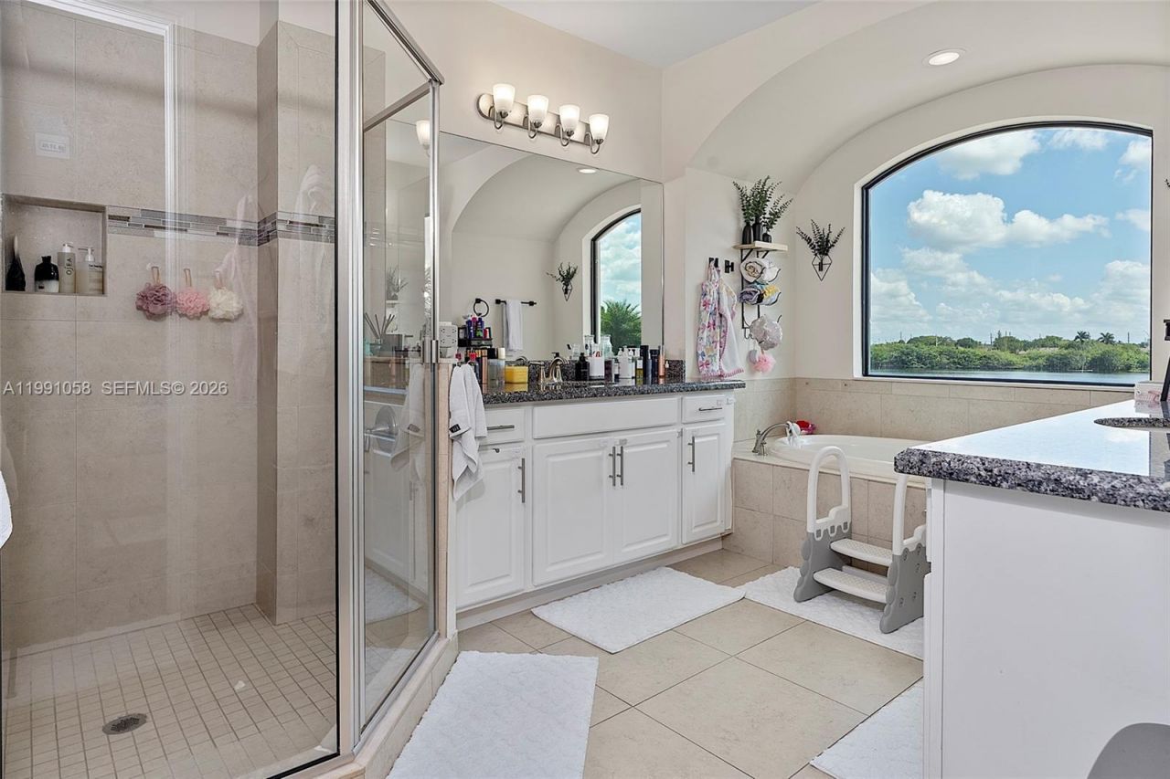 11332 SW 12th St, Pembroke Pines, FL 33025 Photo