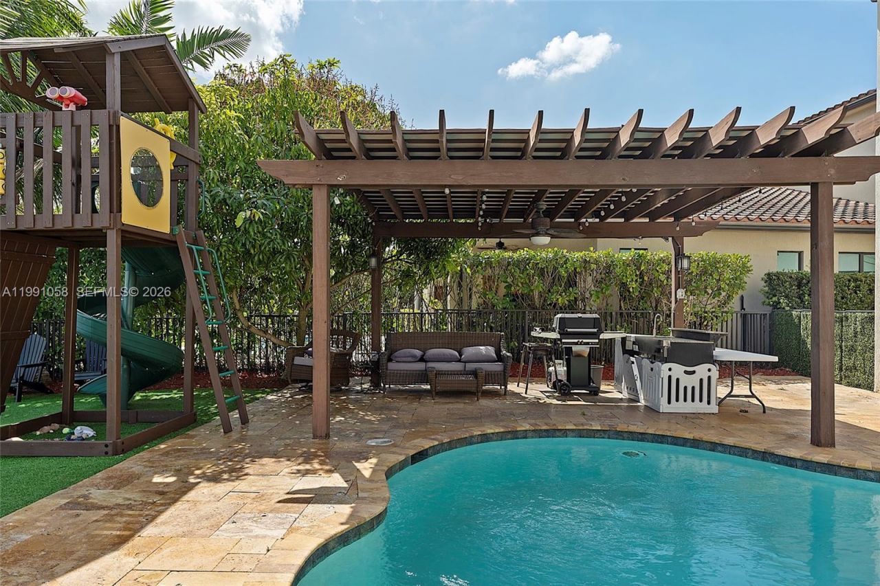 11332 SW 12th St, Pembroke Pines, FL 33025 Photo