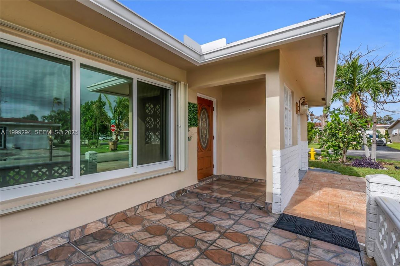 1280 NW 49th St , Deerfield Beach, FL 33064 Photo