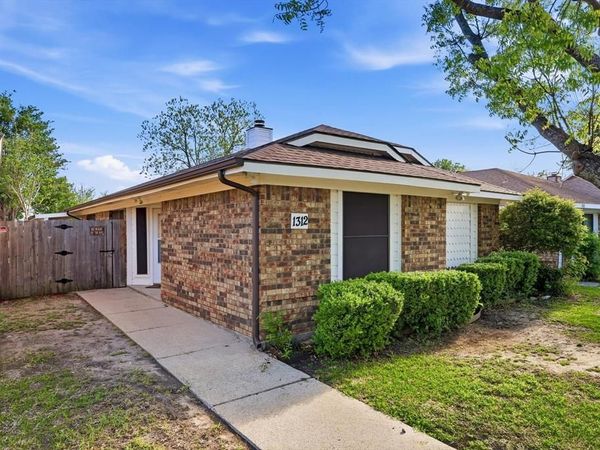 1312 Hackamore Street, Mesquite, TX 75149