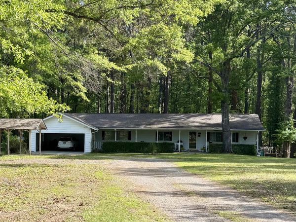 611 Harrod Rd, White Hall, AR 71602