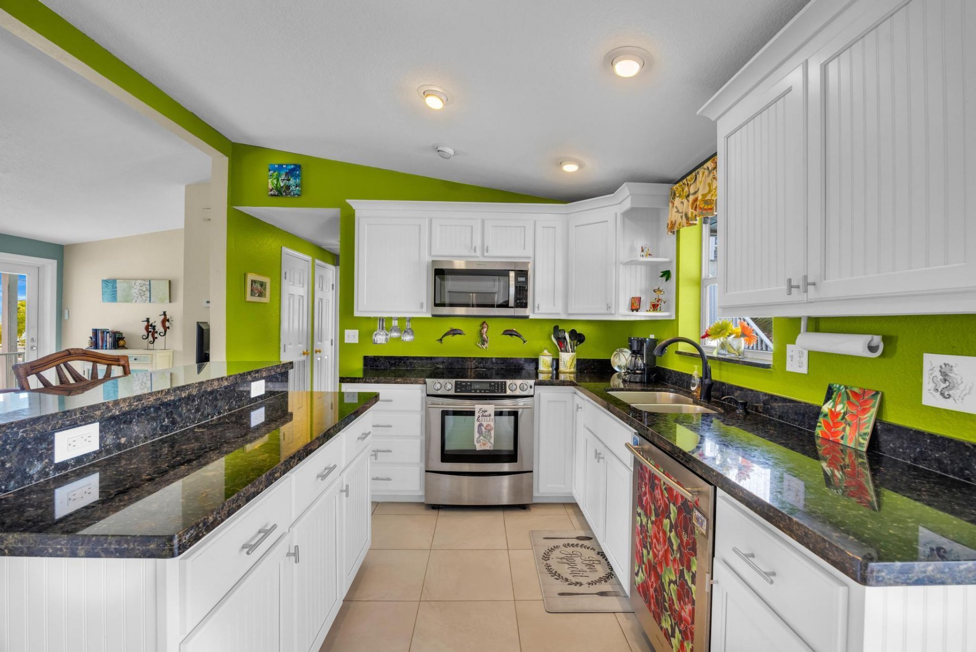 24225 W Caribbean Drive, Summerland Key, FL 33042 Photo