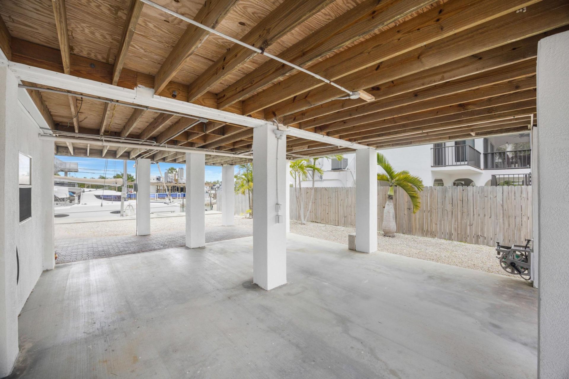 24225 W Caribbean Drive, Summerland Key, FL 33042 Photo