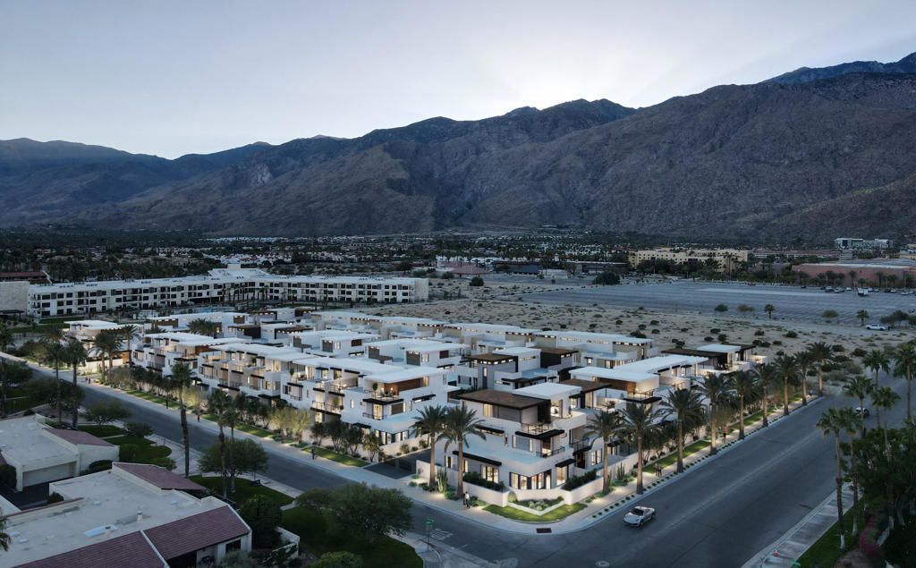 221 Latitude Loop East , Palm Springs, CA 92262 Main Photo