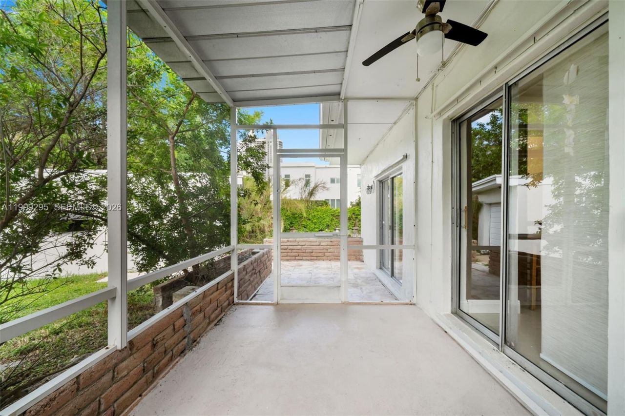 261 188th St, Unit 261, Sunny Isles Beach, FL 33160 Photo