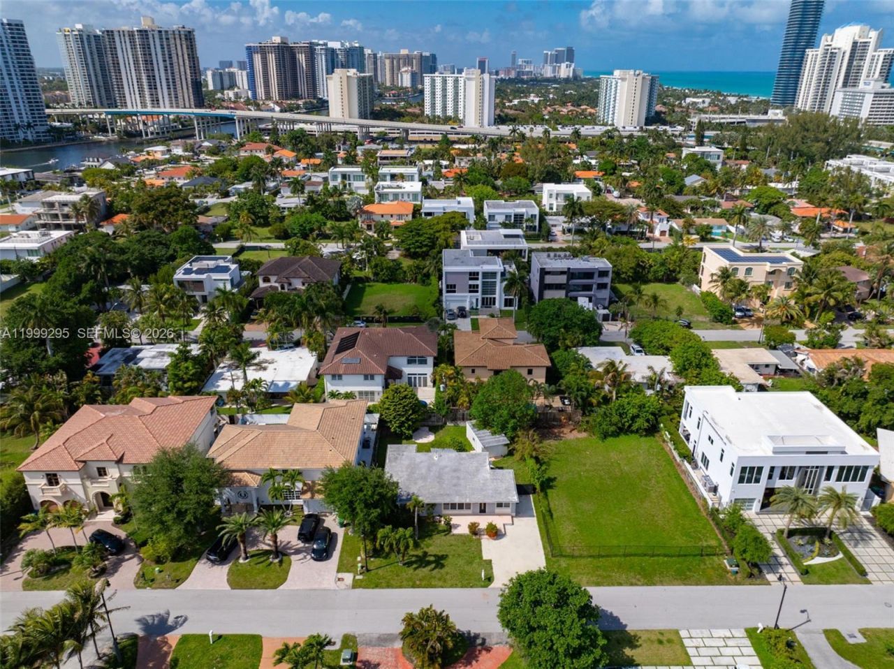 261 188th St, Unit 261, Sunny Isles Beach, FL 33160 Photo