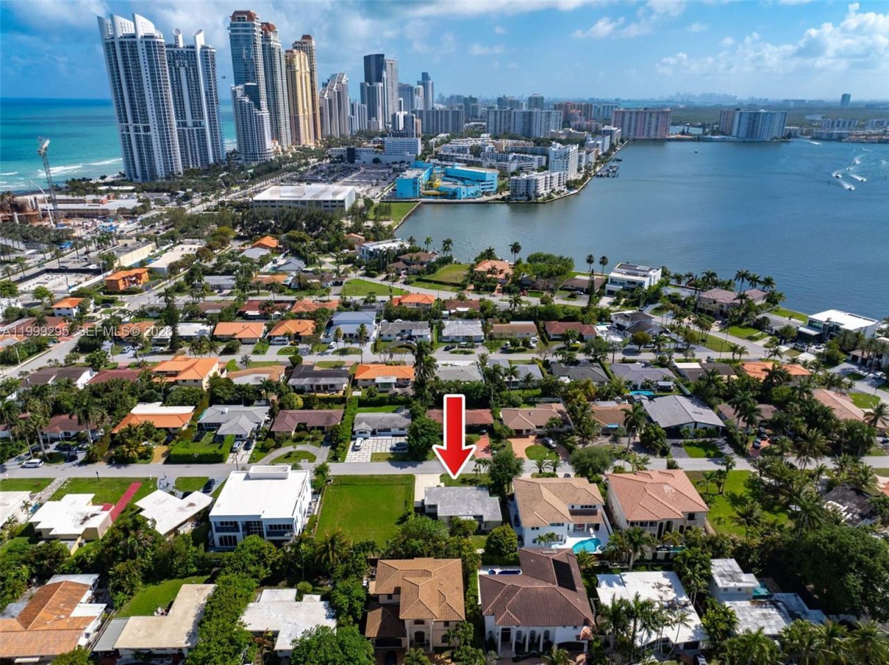 261 188th St, Unit 261, Sunny Isles Beach, FL 33160 Photo