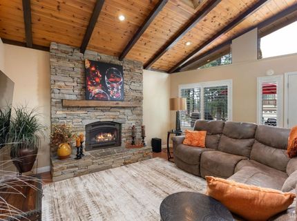 1672 Plateau Circle, South Lake Tahoe, CA 96150 Photo