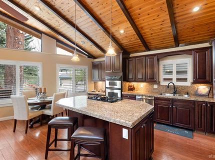 1672 Plateau Circle, South Lake Tahoe, CA 96150 Photo