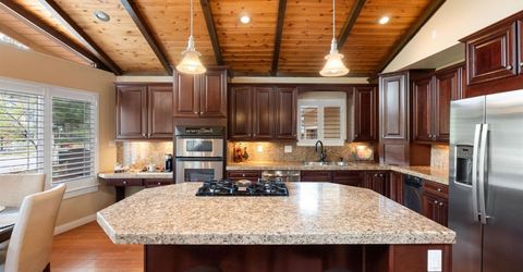 1672 Plateau Circle, South Lake Tahoe, CA 96150 Photo