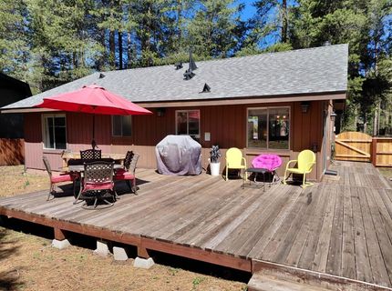 1622 Atroari Street, South Lake Tahoe, CA 96150 Photo