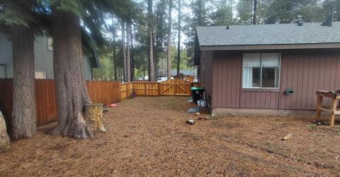 1622 Atroari Street, South Lake Tahoe, CA 96150 Photo