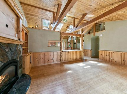 1259 Lodi Avenue, South Lake Tahoe, CA 96150 Photo