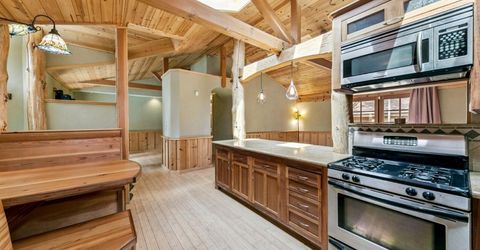 1259 Lodi Avenue, South Lake Tahoe, CA 96150 Photo