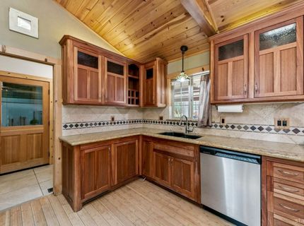 1259 Lodi Avenue, South Lake Tahoe, CA 96150 Photo