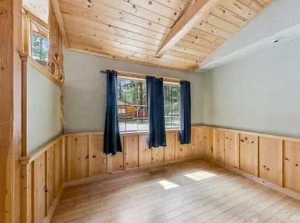 1259 Lodi Avenue, South Lake Tahoe, CA 96150 Photo
