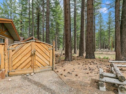 1259 Lodi Avenue, South Lake Tahoe, CA 96150 Photo