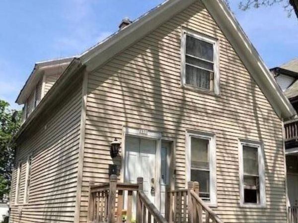 2959 N 6th STREET, Milwaukee, WI 53212