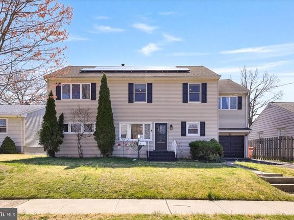 439 FAIRVIEW AVENUE, COLONIA, NJ 07067